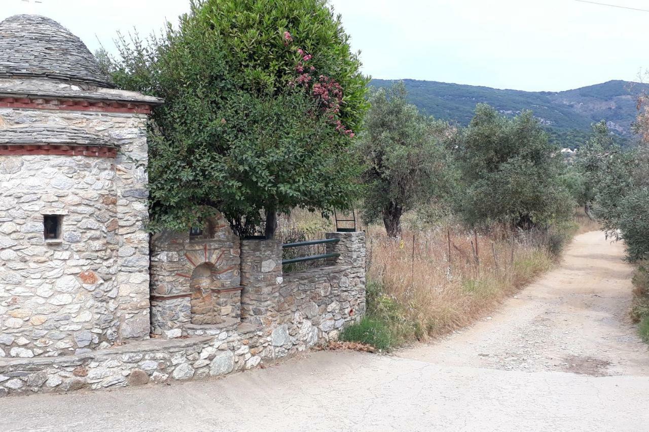 הוילה Moni Evaggelistrias House Λ מראה חיצוני תמונה